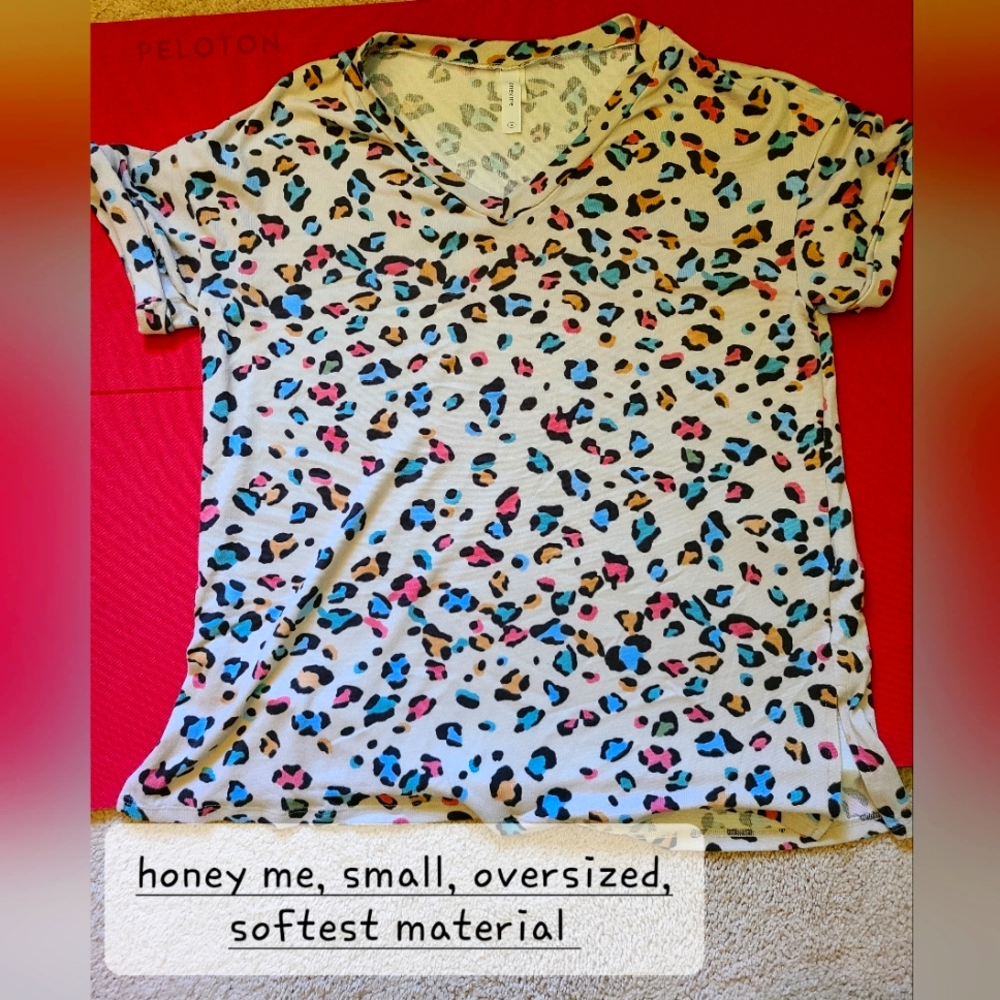 Animal print top